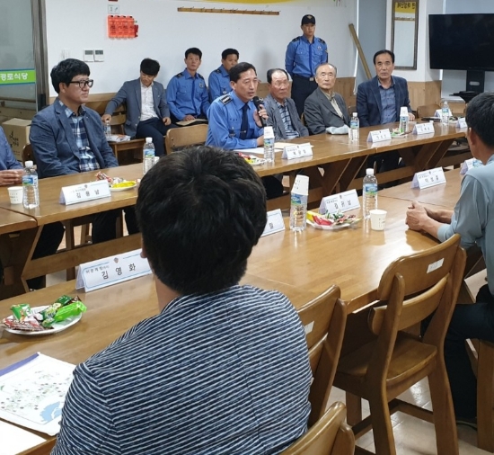 채광철 목포해경서장이 주요정책 설명을 하고있다./사진=목포해경