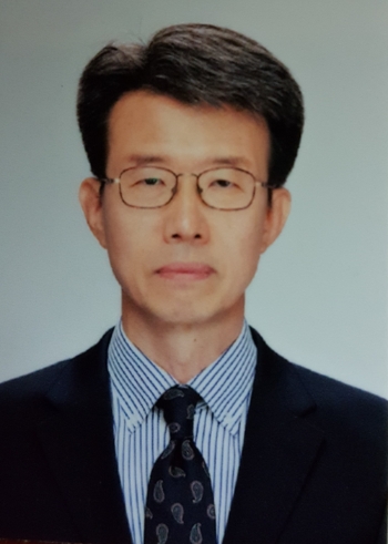 심재흔 초대 센터장