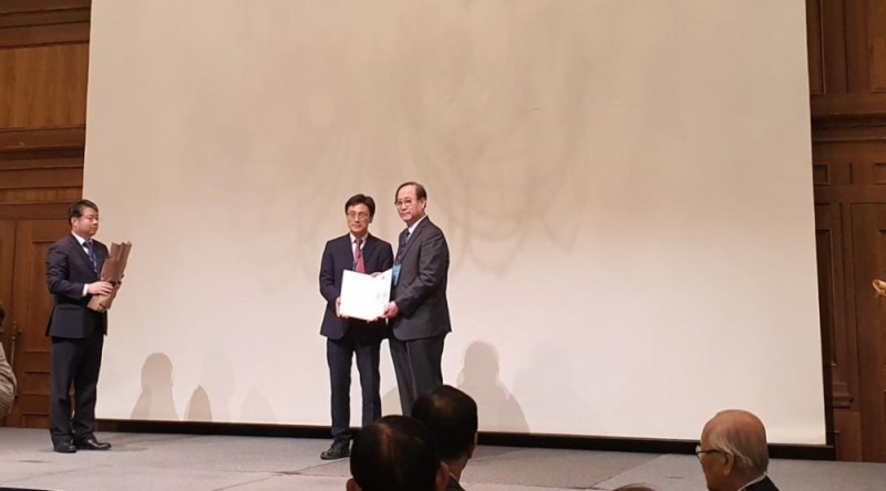 오주형 경희대학교병원장, 보건복지부장관 표창 수상