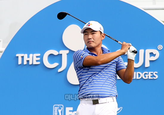 강성훈, 골프 유망주·어린이재단에 1억 원 기부