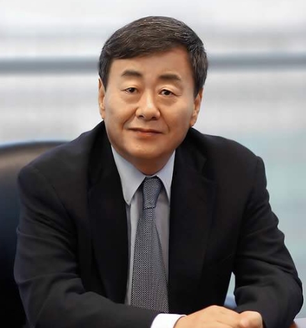 김준기 전 DB회장 성추행 혐의로 즉시 구속, 혐의는 "인정하지 않는다"