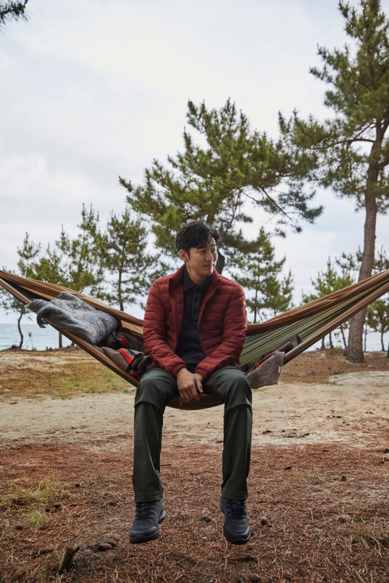 마운티아 ‘미스티다운자켓’ 화보컷