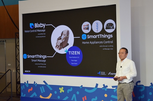 코지마, 산호세 컨벤션센터서 인공지능 스마트 안마의자 소개