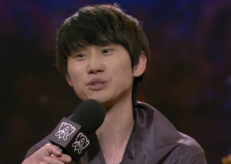 펀플러스 피닉스를 우승으로 이끈 미드 라이너 '도인비' 김태상(사진=생중계 화면 캡처).