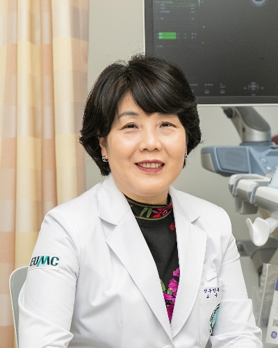 문혜성 이대서울병원 교수 단일공 로봇수술 술기, 유럽에서 찬사