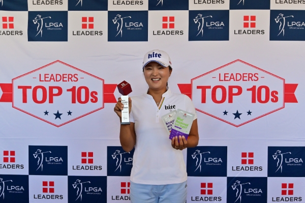 고진영이 2019 리더스 톱10을 수상했다. 사진 제공=Gabe Roux