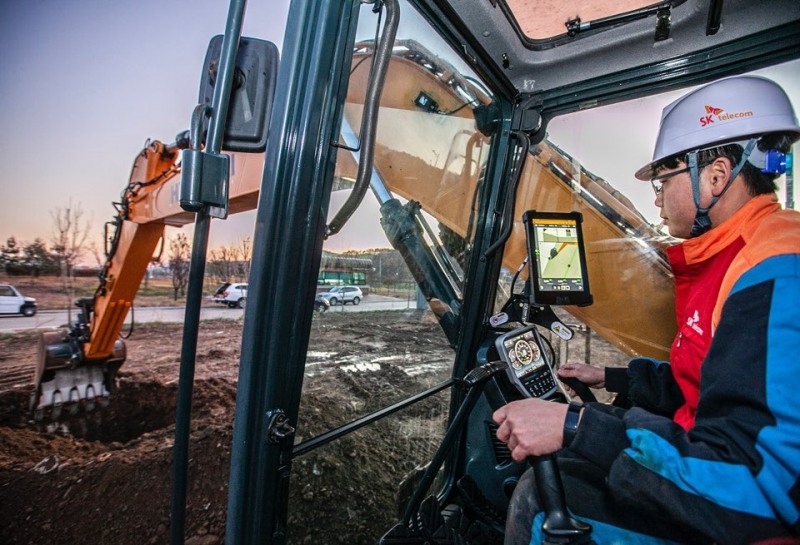 SKT, 건기연·트림블·현대건설기계·SK건설 등과 스마트건설 실증