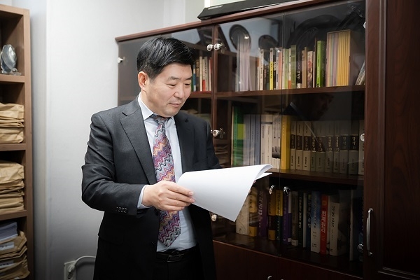 형사전문변호사, 고액 알바에 속아 나도 모르게 보이스피싱 인출책이 되었다면