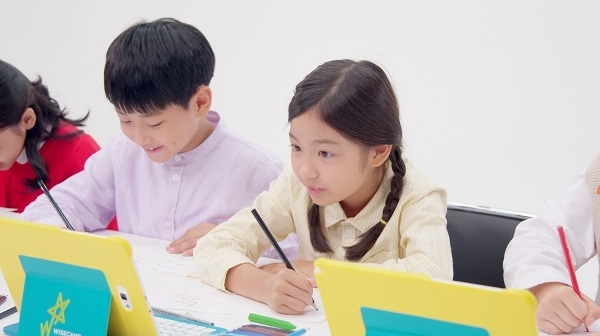 와이즈캠프 개뼈노트, 초등학생영어 공부 흥미를 일으키다.. ‘회화부터 듣기·쓰기·읽기까지’