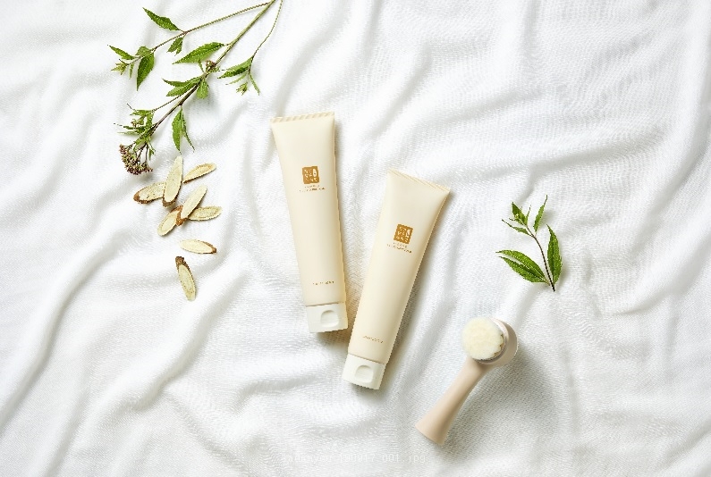 겨울철 건성 피부 관리법…세안 시 주의점은?