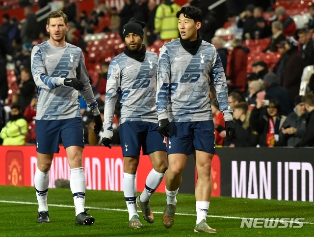 '손흥민 풀타임' 토트넘, 맨유에 져…무리뉴, 부임 후 첫 패배