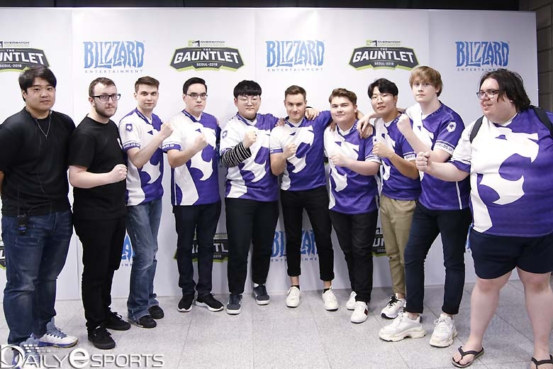 글래디에이터즈 리전.