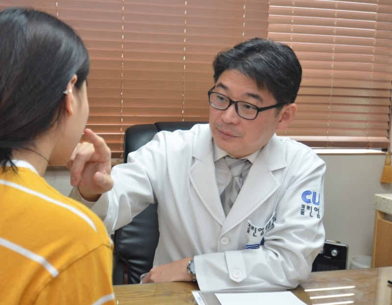 찬바람 불면 점점 더 커지는 겨울철 모공, 적절한 치료‧관리법