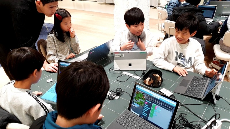 SKT-MS, 게임으로 코딩 가르친다