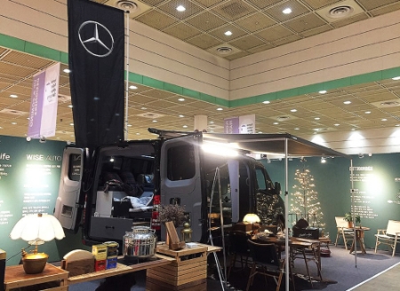 사진제공 = 와이즈오토, KT