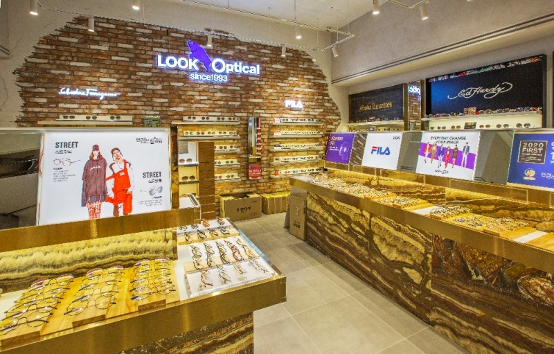 사진=룩옵티컬 롯데월드몰점