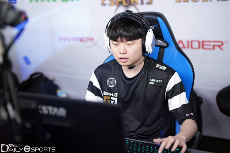 젠지 e스포츠의 미드 라이너 '비디디' 곽보성.