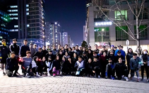 골전도 이어폰 애프터샥과 함께 안전하게 운동하세요, 안전제일 달리기 캠페인