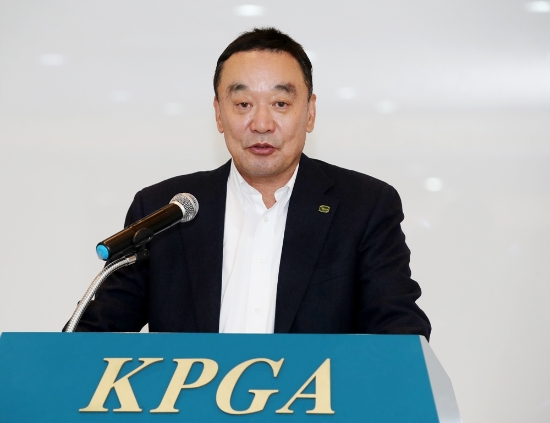 본격적인 임기를 시작하게 된 KPGA 제18대 구자철 회장. 사진=KPGA제공
