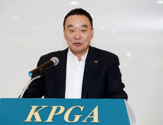 본격적인 임기를 시작하게 된 KPGA 제18대 구자철 회장. 사진=KPGA제공 