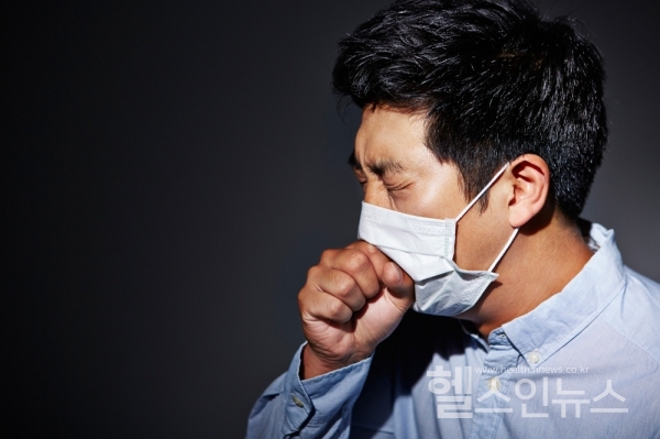 중국을 강타한 정체불명의 호흡기 질환