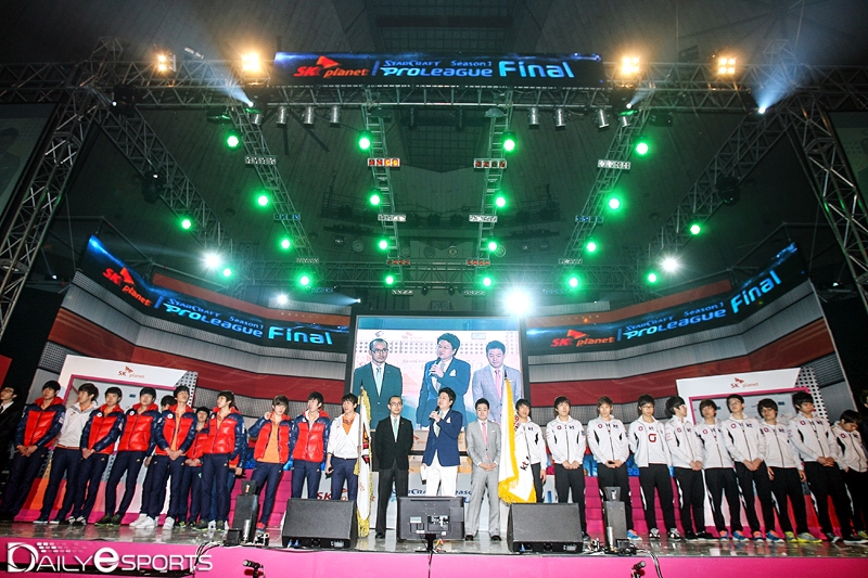 오는 14일 TEN에서 맞대결을 펼치는 SK텔레콤 T1과 kt 롤스터.