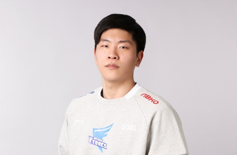 워3 프로 선수 정호욱, 아프리카 프릭스 입단