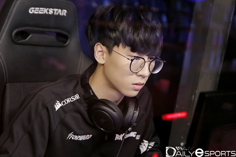 샌드박스 꺾은 락스 아이템전 주역 사상훈