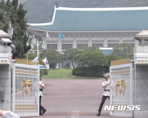 수사권 조정 靑추진단 내일 발족…단장 민정수석