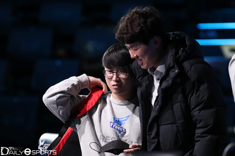 아프리카 최연성 감독 "한 몸처럼 움직이는 팀 만들겠다"