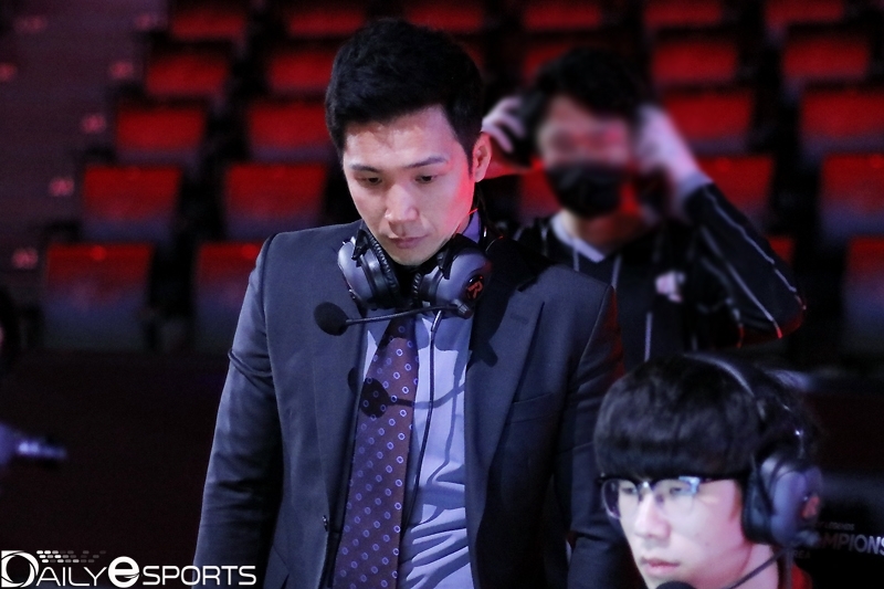 한상용 감독, LCK 25경기 연패 탈출