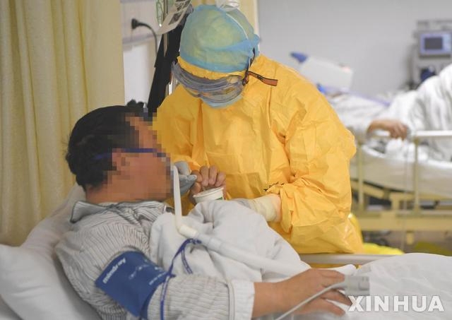 中후베이성 코로나19 사망자 100명 추가…中 총확진자 7만명 넘어