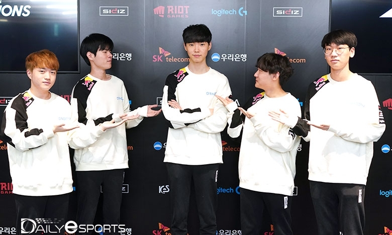 4전 전승으로 단독 1위에 오른 드래곤X.