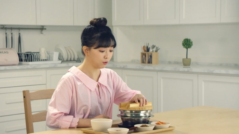 죽이야기 광고모델 요요미