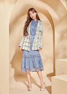 서현, 잇미샤 전속 모델 재계약…올해도 '서현 효과'