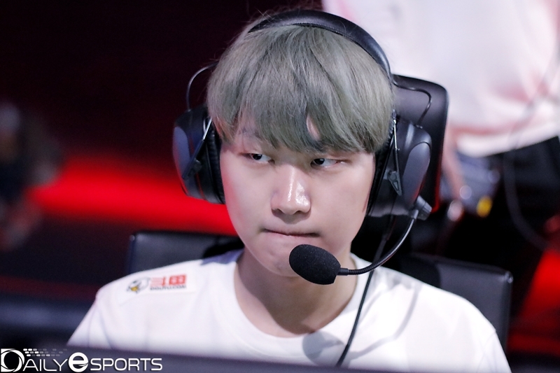 kt 롤스터의 원거리 딜러 '에이밍' 김하람.