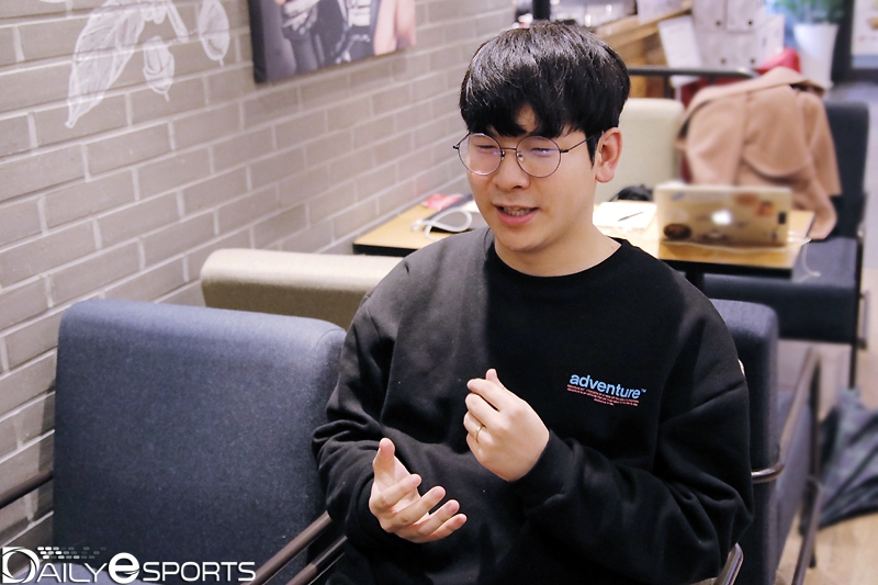 '현실 루시우' 항저우 'iDK' 박호진 "좋은 영향력 주는 선수 되고파"