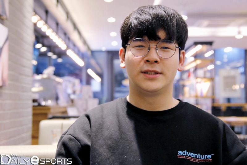'현실 루시우' 항저우 'iDK' 박호진 "좋은 영향력 주는 선수 되고파"
