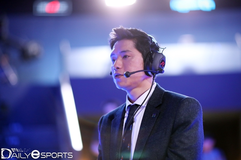 kt 롤스터 강동훈 감독.