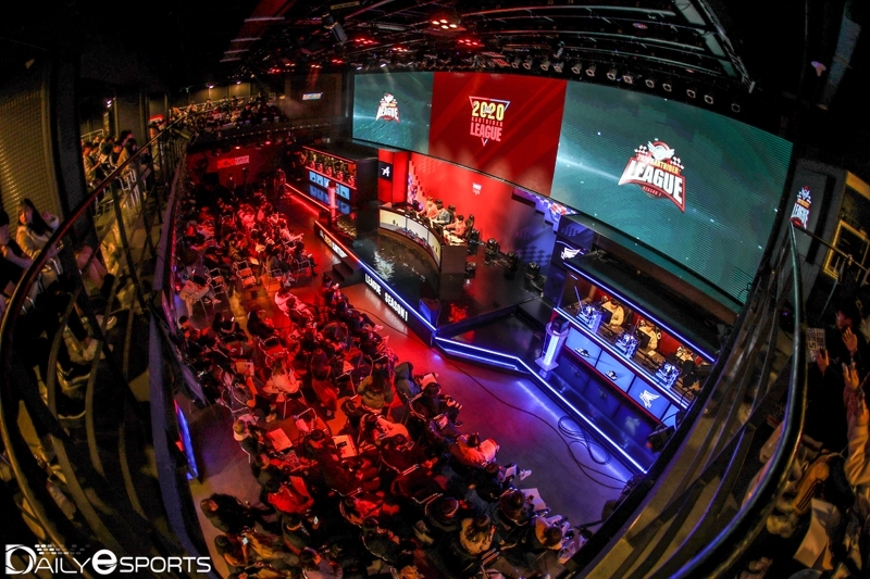 게임 내 아이템 판매로 팀과 상생하는 카트라이더 리그.