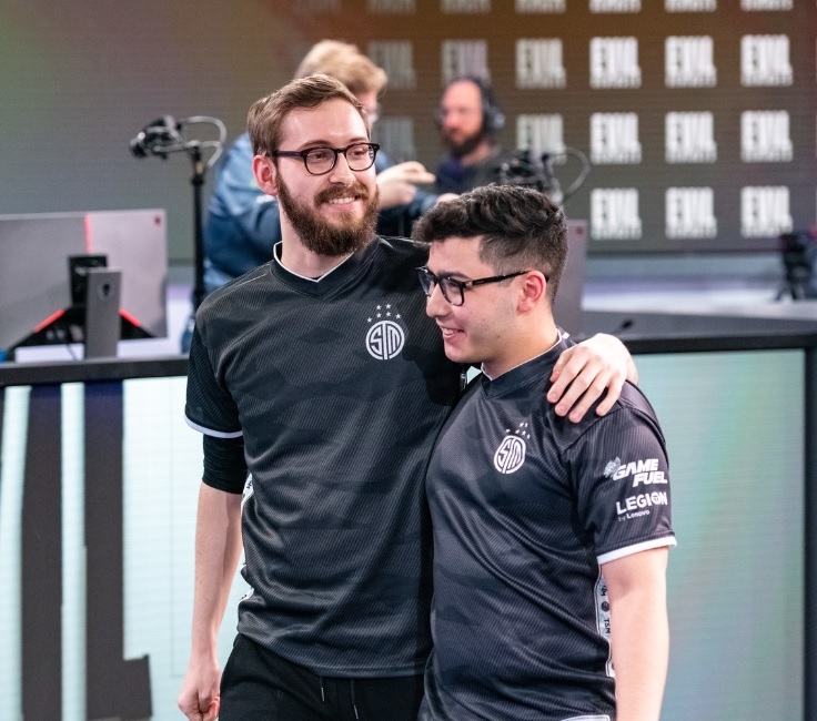 C9의 연승 행진에 제동을 건 TSM 선수들(사진=라이엇 게임즈 제공).