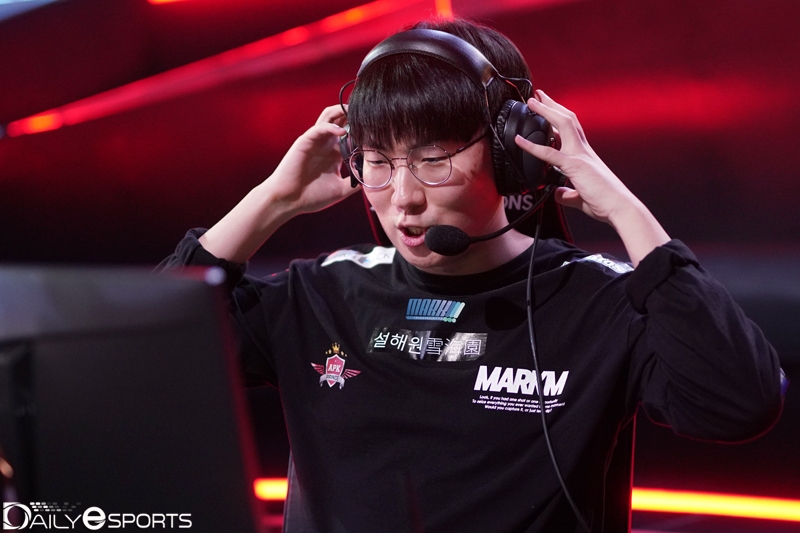 톱 라이너 '익수' 전익수.