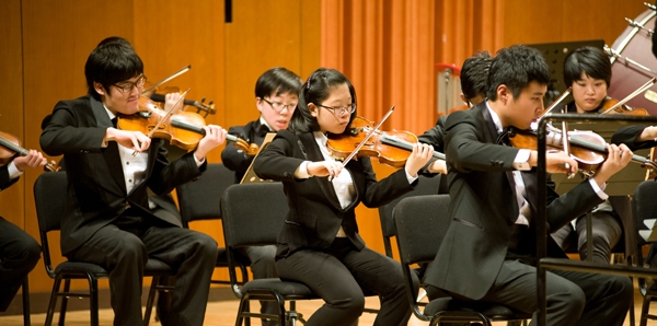 “우리도 코로나19로 지친 사람들에게 힘이 되고 싶었어요!”