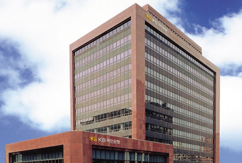 KB금융, 코로나19 극복 대구·경북 저소득가정 ‘의약품 배송’ 지원