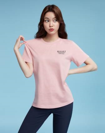밀레 ‘99주년 기념 티셔츠’ 패션모델 한으뜸 착용 화보