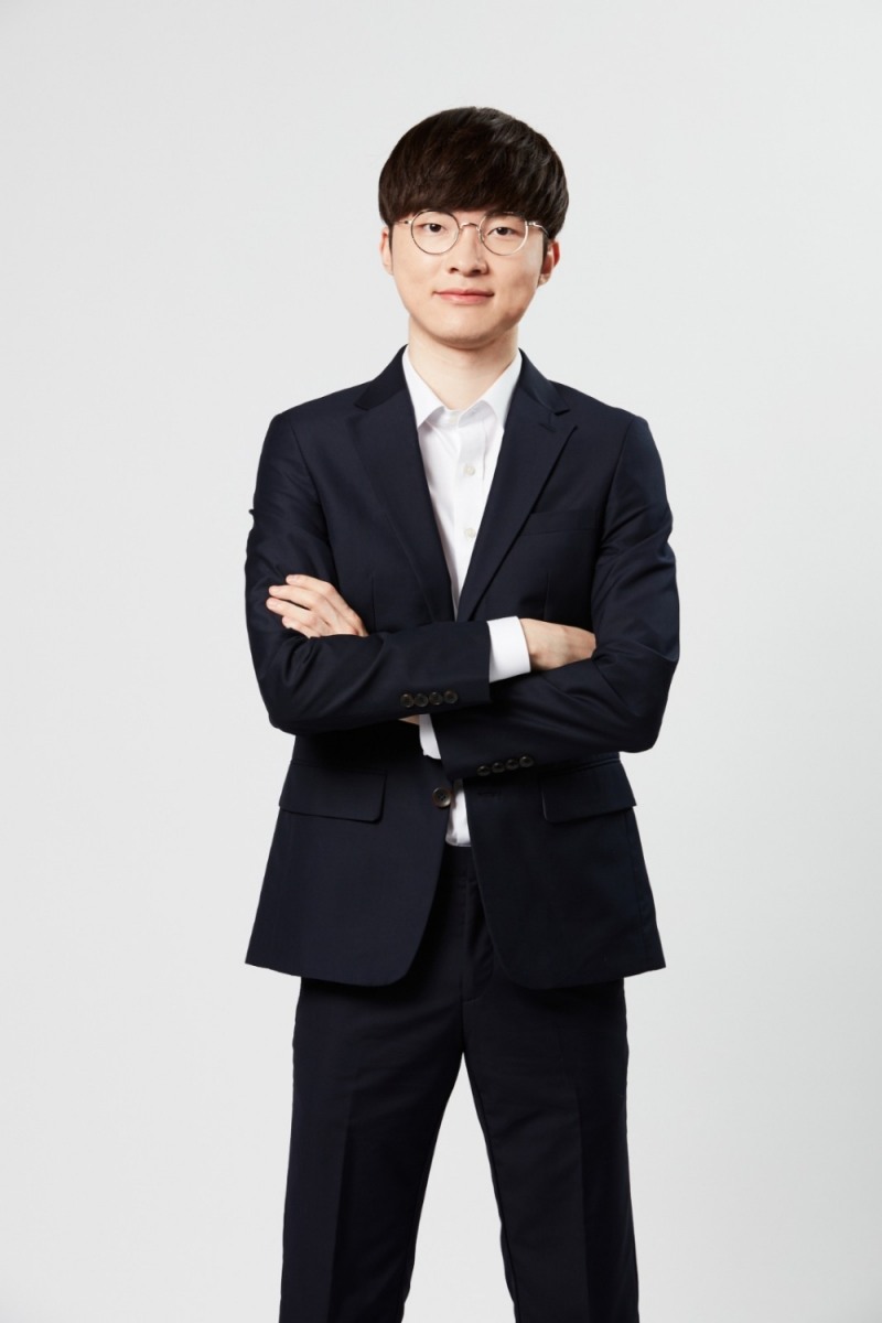 '페이커' 이상혁, 월드콘 모델 됐다