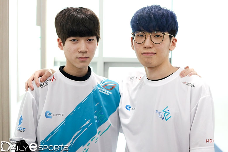 '하울' 박민성(왼쪽)과 '헬렌' 안강현.