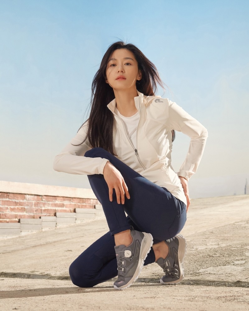 네파, 신발계 SUV ‘스티오’ 고어텍스 출시