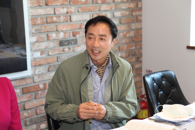 장영동 부회장의 토론 모습