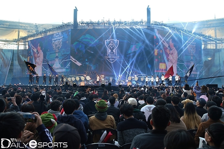 2018년 한국에서 열린 롤드컵 결승전.